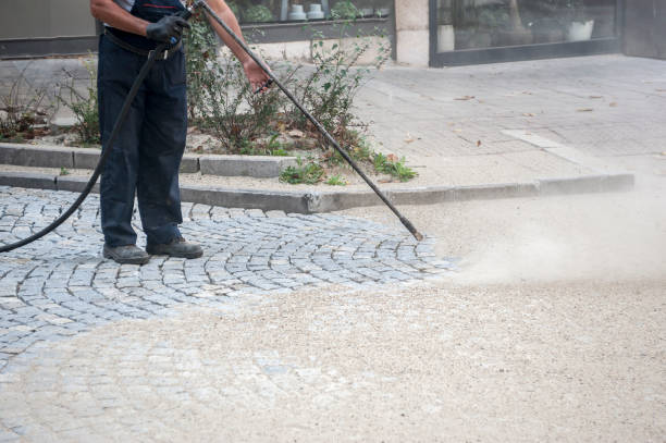 Best Parking Lot and Garage Cleaning  in Center Hill, FL